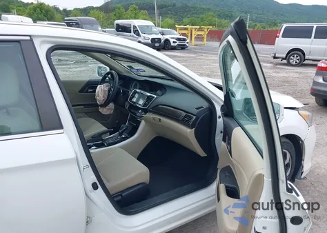 2016 Honda Accord Ex из США, поврежденный, VIN 1HGCR2F09GA016449